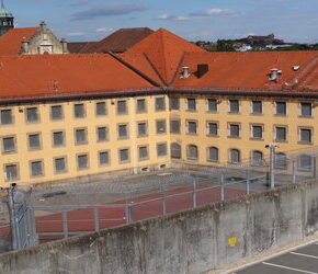 Pierwszy niemiecki więzień przechodzi operację zmiany płci